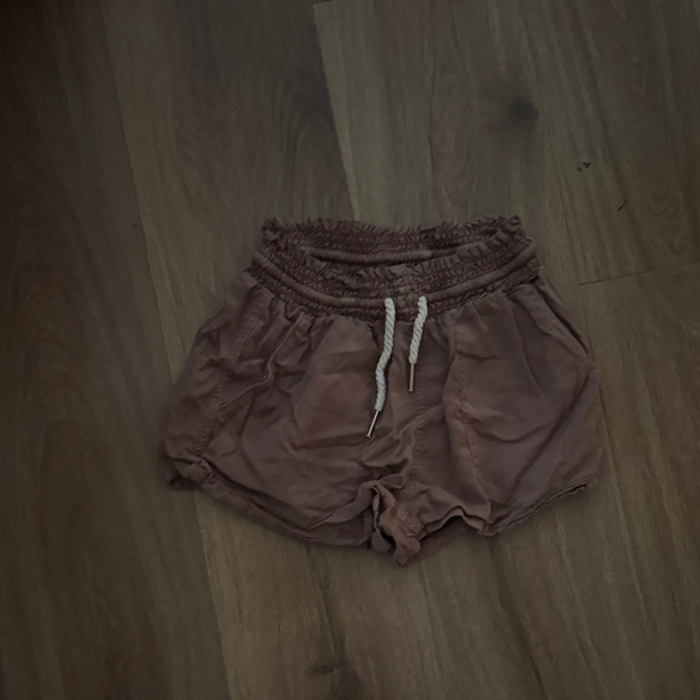 Women's Tan Shorts